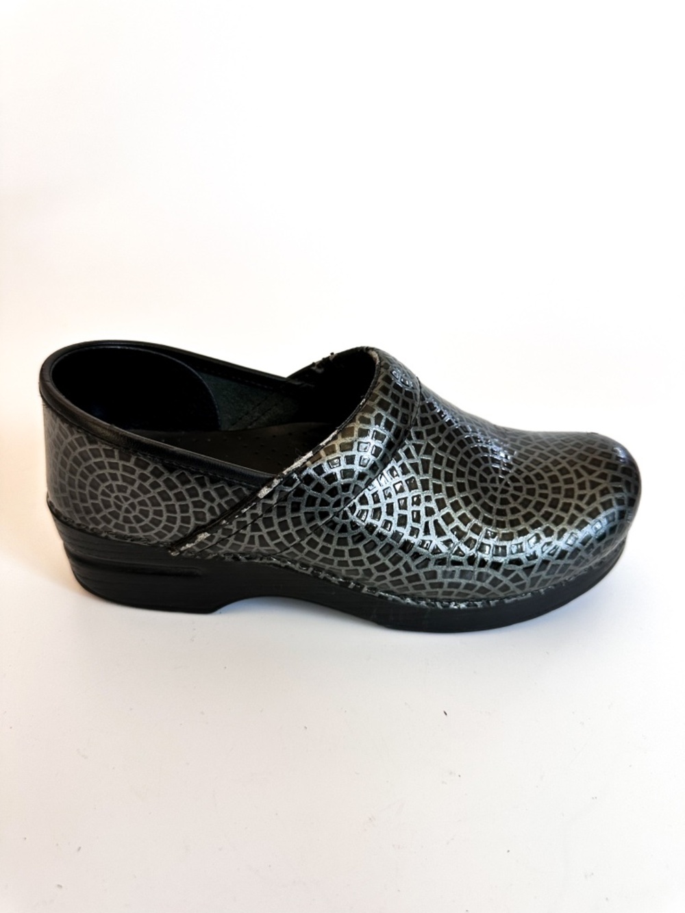 Dansko Professional Leather Clog Shoe Black Geometric Spots  SIZE: EU 38 US 7.5